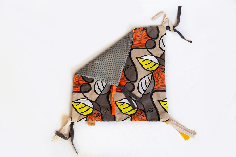 P.L.A.Y. Feline Frenzy - Purrfect Playtime Mat